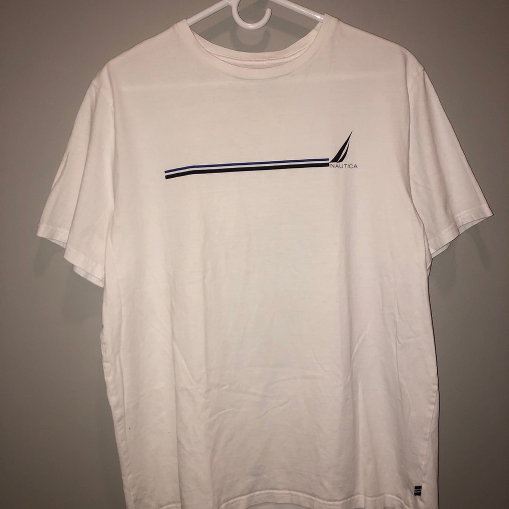 ❗️White nautica simple design tee shirt size large